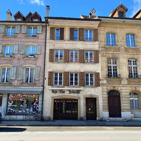 Joline Private Guest * Nidau