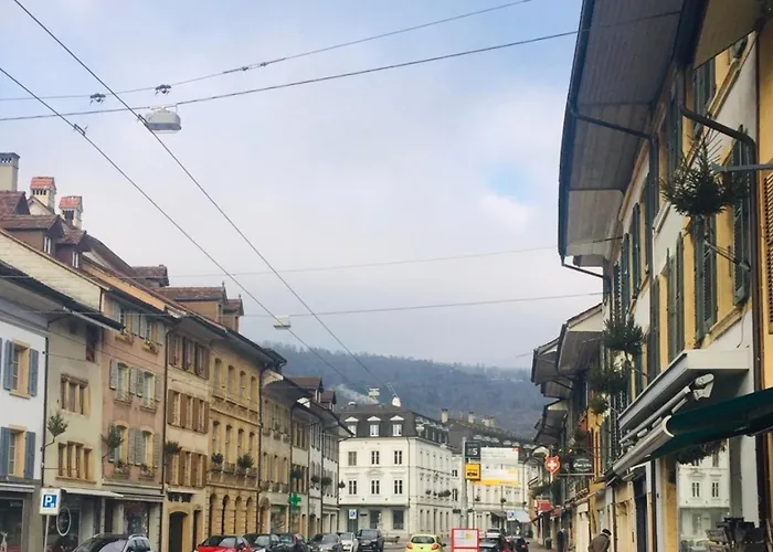 Joline Private Guest * Nidau